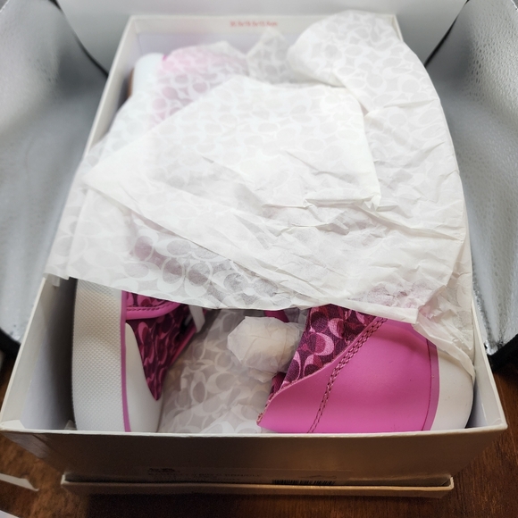 NWT Coach Monogram Barrett Signature C Sneakers A4508 Size 10 in Berry Multi - Picture 13 of 14